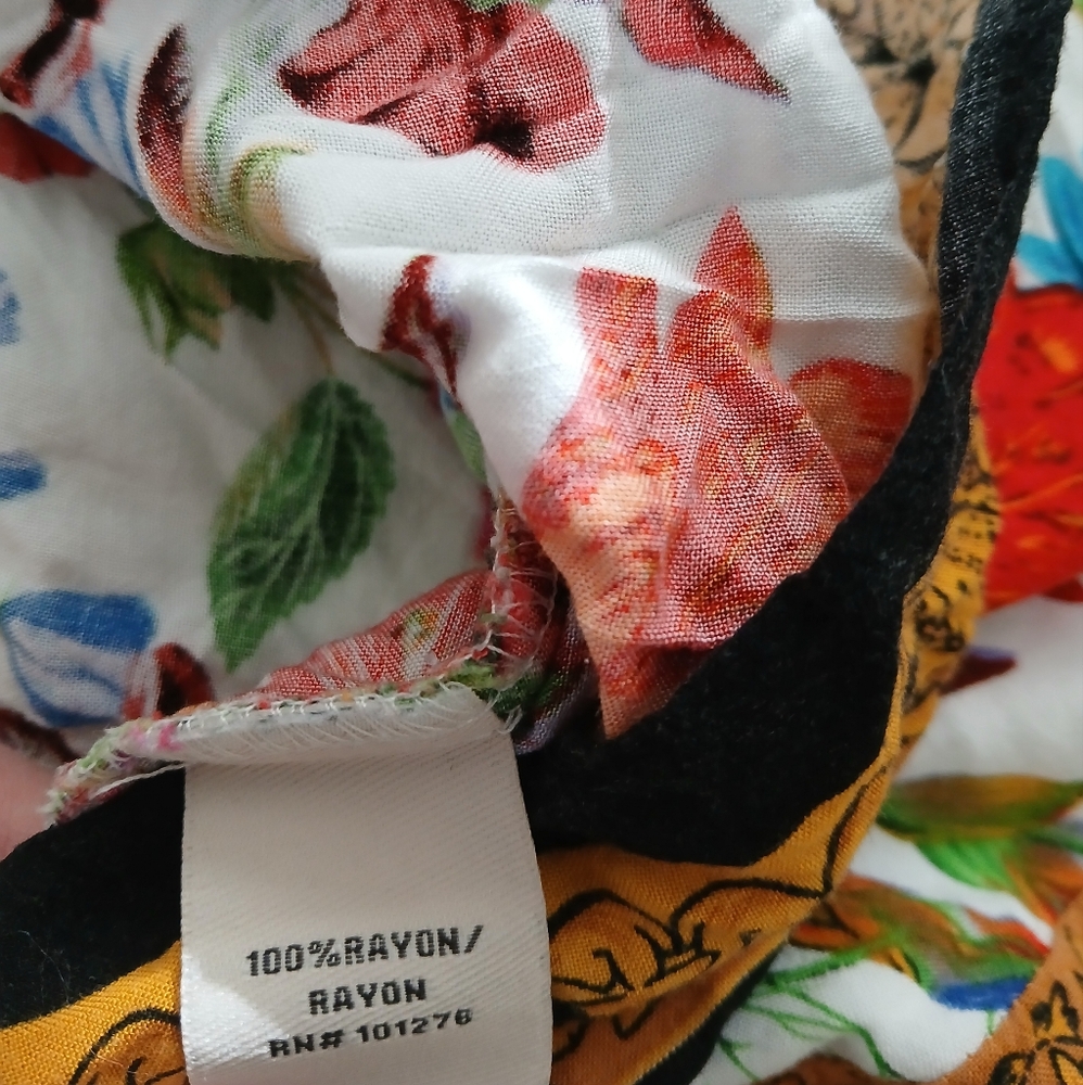 Beige by ECI Floral Print Top Tunic Size Small - Picture 4 of 5